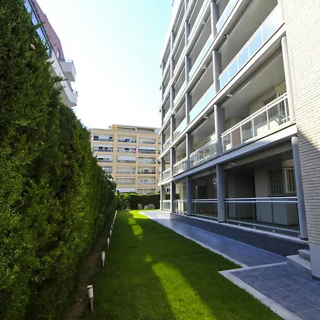 Roura 2 Planet Costa Dorada شقة